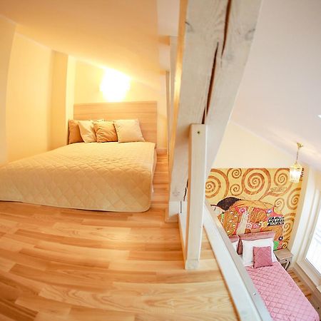 Sky&Light Apartments Красков Екстериор снимка