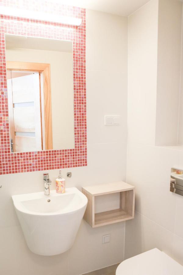 Sky&Light Apartments Красков Екстериор снимка